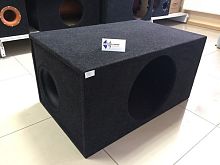Короб под сабвуфер 15 с трубой (стандарт). Цена – 3 990 руб.